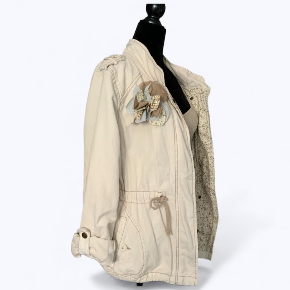 Anthropologie Daughters of the Liberation Tan Anorak Utility Jacket SZ 10 - Picture 3 of 15